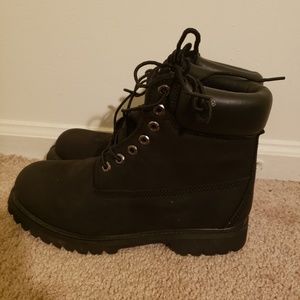 Black Timberlands